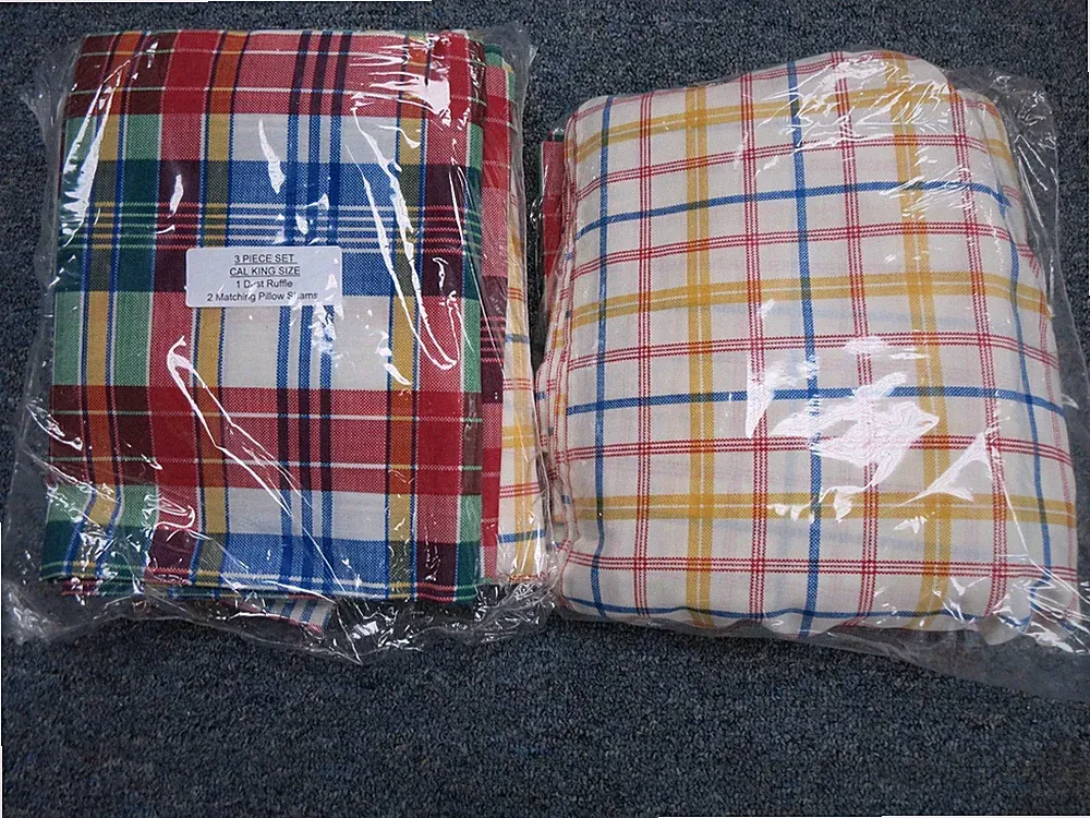 California Cal King Bed skirt Dust Ruffle WITH TWO SHAMS MULTI PLAID NEW