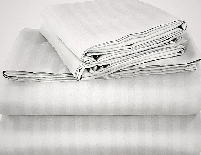 Quad-Piece King Size Bedding Set - Soft Brushed 1800-Count Microfiber Bedding